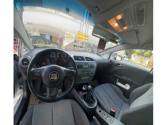 Sahibinden temiz Seat Leon 1.6 Stylance 2006 Model 