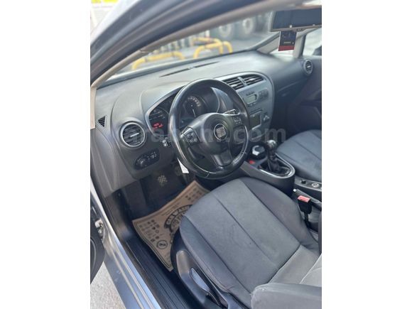 Sahibinden temiz Seat Leon 1.6 Stylance 2006 Model 