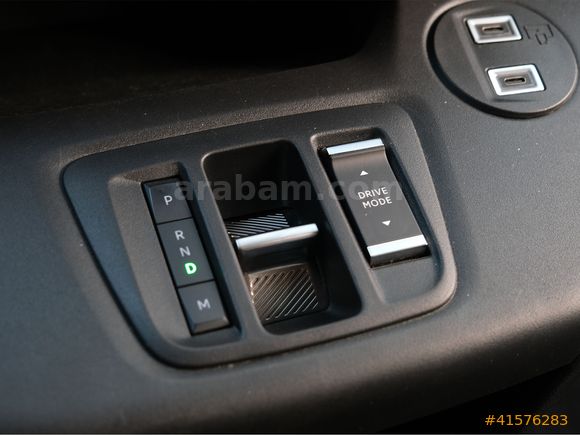 OTOSTORE'DAN Berlingo 1.5 BlueHDI Max EAT8 2025