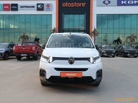 OTOSTORE'DAN Berlingo 1.5 BlueHDI Max EAT8 2025