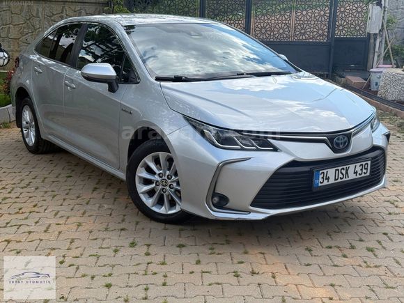 2021 Toyota Corolla 1.8 Flame-Değişensiz-Boyasız-Tramersiz