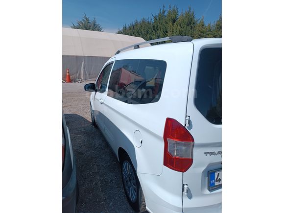 Sahibinden Hatasız Ford Transit Courier 1.5 TDCi Trend 2015 Model 