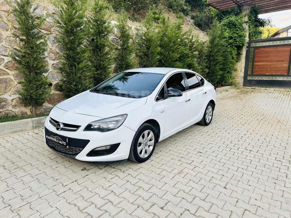 -MAHİROĞLU AUTO'DAN TEMİZ OPEL ASTRA GENİŞ EKRAN EDİTİON-