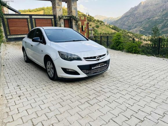 -MAHİROĞLU AUTO'DAN TEMİZ OPEL ASTRA GENİŞ EKRAN EDİTİON-
