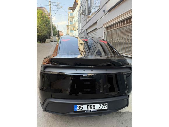 Sahibinden Tesla Model Y Premium (Juniper) 2025 Model 