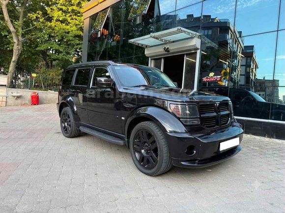 Sahibinden Dodge Nitro-Amerikan tankiR/T 2008 Model  286.000 km Siyah