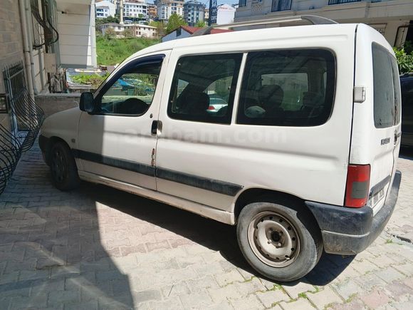 Sahibinden Peugeot Partner 1.9 D 2001 Model fiyat 50.000