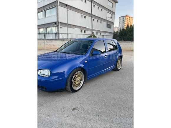 Memurdan Volkswagen Golf 4 1.6 Comfortline 2000 Model