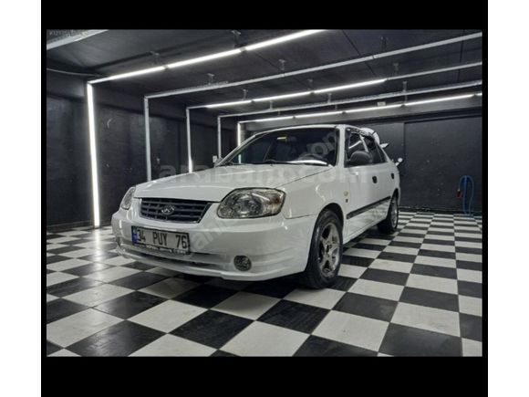 Sahibinden Hyundai Accent 1.5 CRDi Admire 2003 Model
