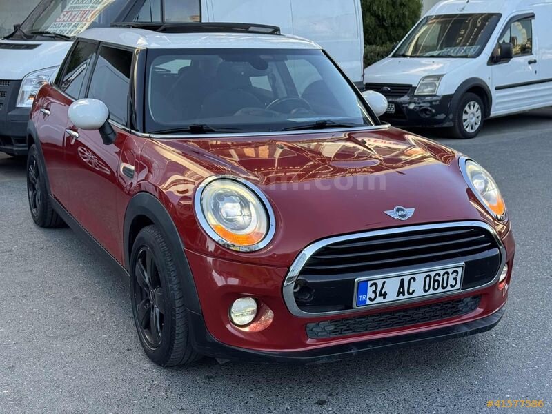 Galeriden Mini Cooper 1.5 D Türkiye Paketi 2015 Model İstanbul 143.483 km Kırmızı