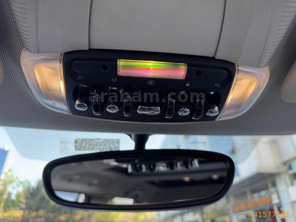DİCLE OTO'DAN 2015 MODEL MİNİ COOPER 143BİNDE 0.99 KREDİ İMK