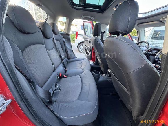 DİCLE OTO'DAN 2015 MODEL MİNİ COOPER 143BİNDE 0.99 KREDİ İMK