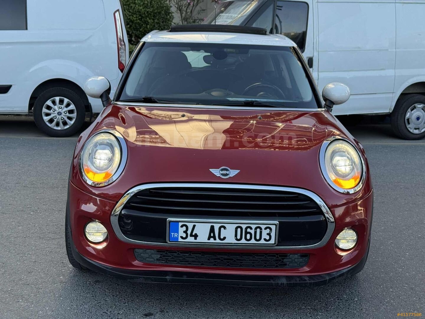Galeriden Mini Cooper 1.5 D Türkiye Paketi 2015 Model İstanbul 143.483 km Kırmızı 3