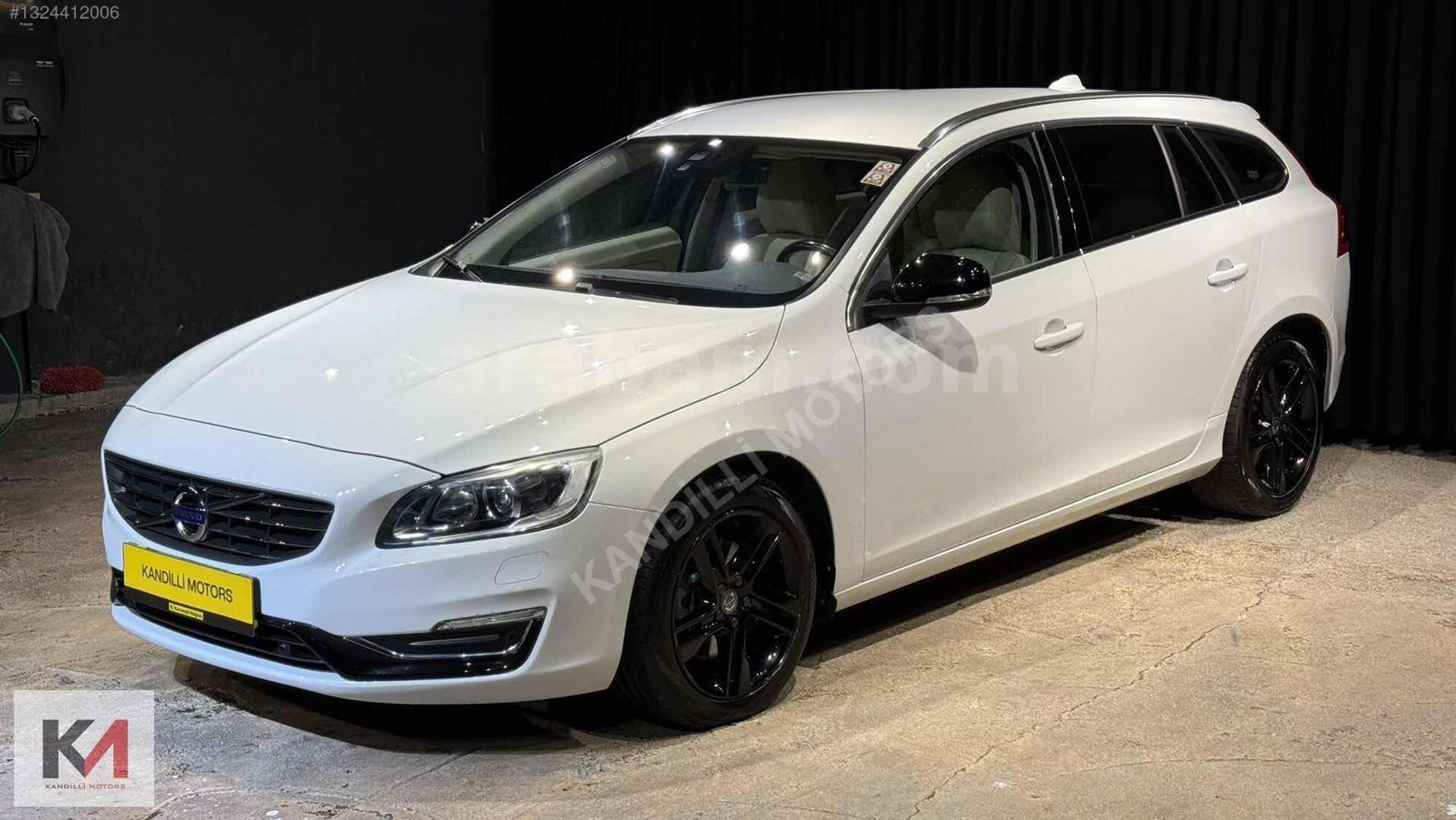 Galeriden Volvo V60 1.6 D Advance 2015 Model İstanbul 157.246 km Beyaz 2