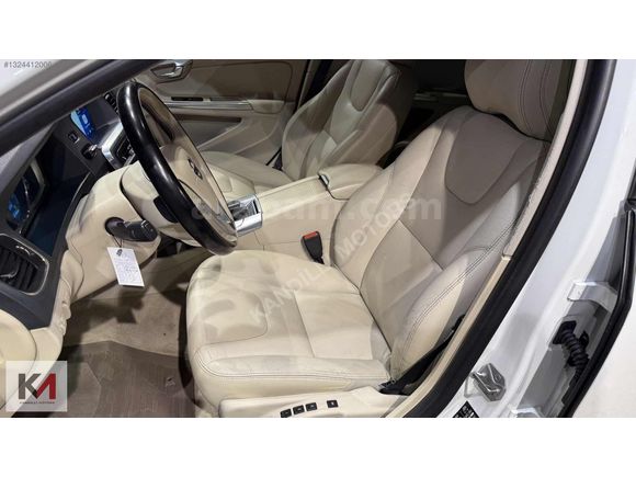KANDİLLİ MOTORS'DAN MAKYAJLI KASA 2015 VOLVO V60 ADVANCE