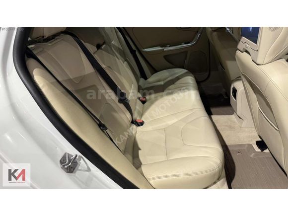 KANDİLLİ MOTORS'DAN MAKYAJLI KASA 2015 VOLVO V60 ADVANCE