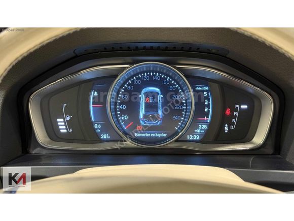 KANDİLLİ MOTORS'DAN MAKYAJLI KASA 2015 VOLVO V60 ADVANCE