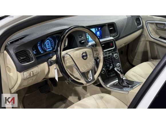 KANDİLLİ MOTORS'DAN MAKYAJLI KASA 2015 VOLVO V60 ADVANCE