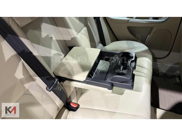 KANDİLLİ MOTORS'DAN MAKYAJLI KASA 2015 VOLVO V60 ADVANCE