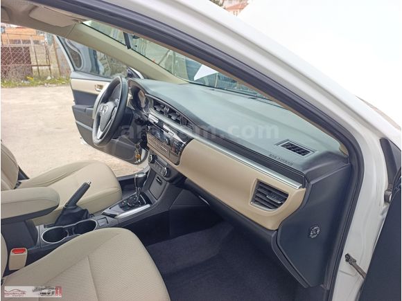 TEMİZ BAKIMLI COROLLA OTOMATİK