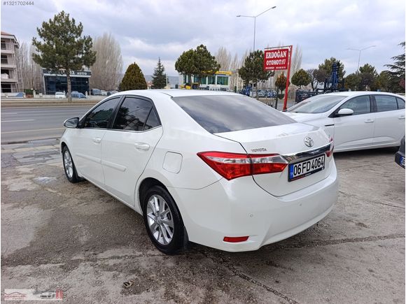TEMİZ BAKIMLI COROLLA OTOMATİK