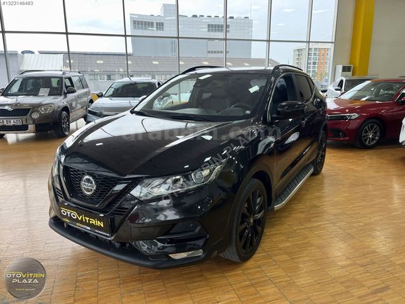 HATASIZ BOYASIZ 2020 MODEL QASHQAİ 1.5 DCİ 115 MIDNIGHT EDİTİON