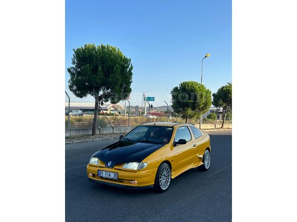 Sahibinden Renault Megane 1.6 Coupe RN 1999 Model