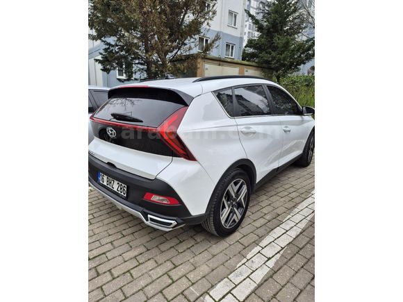 Sahibinden Hyundai Bayon 1.4 MPI Style 2021 Model  59600 km Beyaz