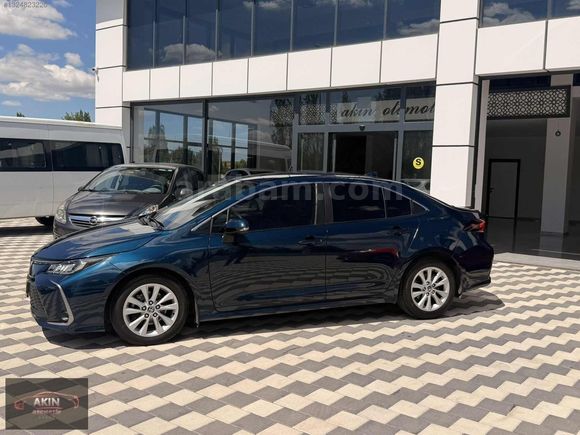 2023...TOYOTA...COROLLA...1.5.Dream...39...BİNDE...HATASIZ......