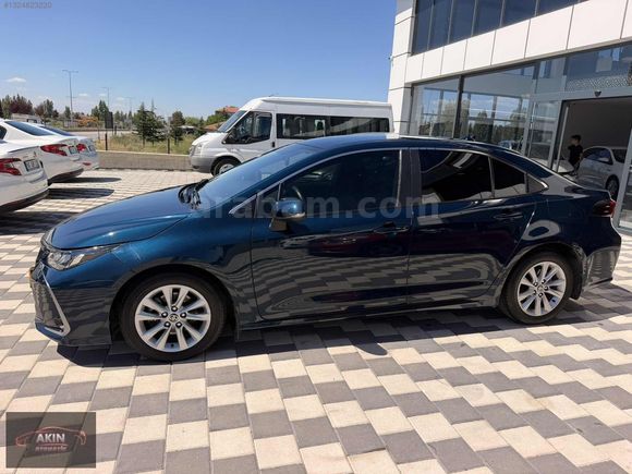 2023...TOYOTA...COROLLA...1.5.Dream...39...BİNDE...HATASIZ......