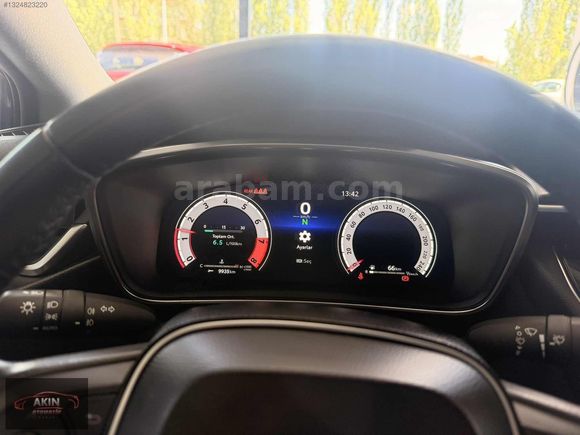 2023...TOYOTA...COROLLA...1.5.Dream...39...BİNDE...HATASIZ......