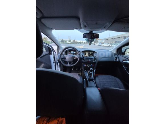 Sahibinden Ford Focus 1.6 TDCi Titanium 2016 Model