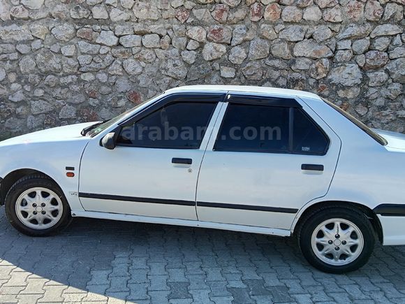 Sahibinden Renault R 19 1.6 Europa RT 1995 Model  4.000 km Beyaz