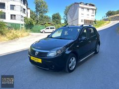 2010 MODEL 1.4 BENZİNLİ DEĞİŞENSİZ 153.000 KM DACİA SANDERO
