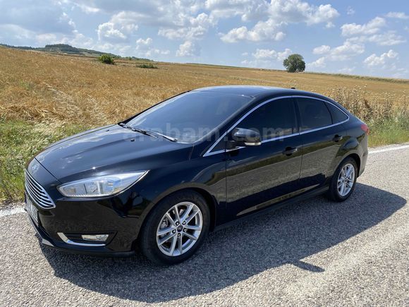 Sahibinden Ford Focus 1.5 TDCi Trend X 2015 Model  205.500 km Siyah