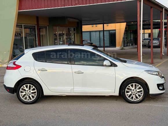 Galeriden Renault Megane 1.5 dCi Privilege 2012 Model Van