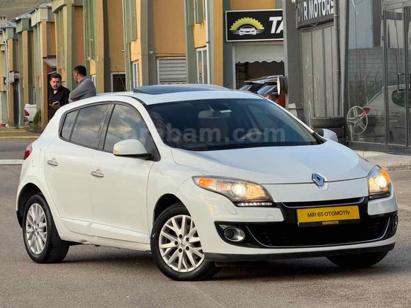Galeriden Renault Megane 1.5 dCi Privilege 2012 Model Van