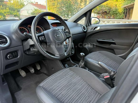ASCAR DAN_ 80 BİN KM DE HATSIZ OPEL CORSA