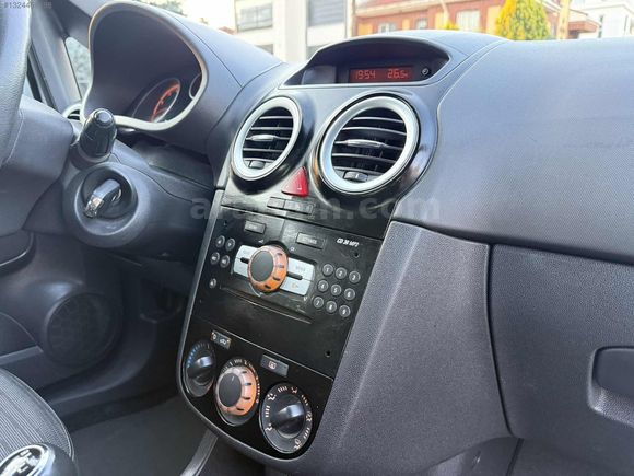 ASCAR DAN_ 80 BİN KM DE HATSIZ OPEL CORSA