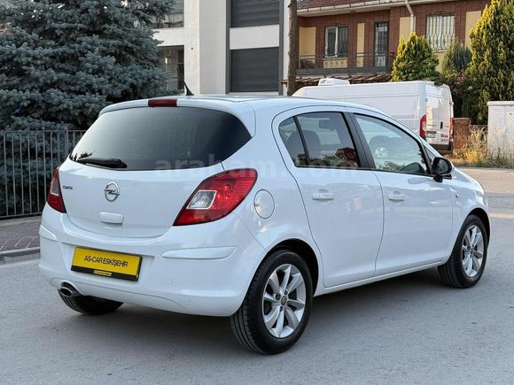 ASCAR DAN_ 80 BİN KM DE HATSIZ OPEL CORSA