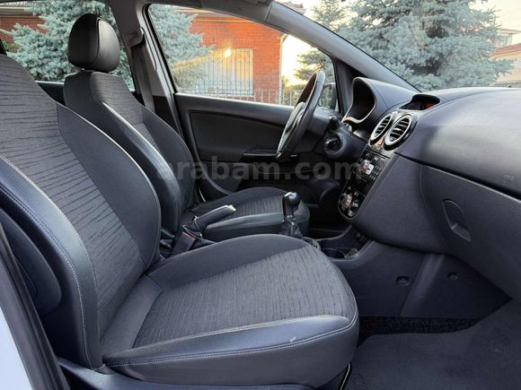 ASCAR DAN_ 80 BİN KM DE HATSIZ OPEL CORSA