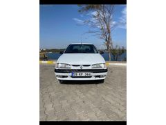 Sahibinden Renault R 19 1.4 Europa RL 1995 Model  340.000 km Beyaz