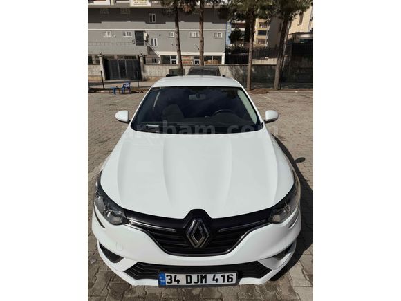 Sahibinden Renault Megane 1.5 Blue DCI Touch 2020 Model 