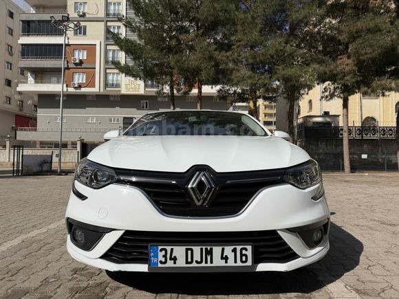 Sahibinden Renault Megane 1.5 Blue DCI Touch 2020 Model 