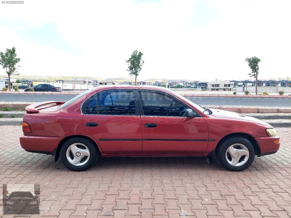 93 TOYOTA COROLLA 1.6 GL KLİMALI TEMİZ AİLE ARACI