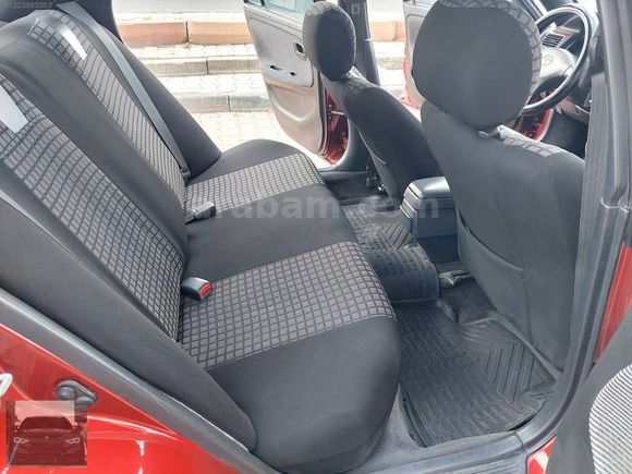 93 TOYOTA COROLLA 1.6 GL KLİMALI TEMİZ AİLE ARACI