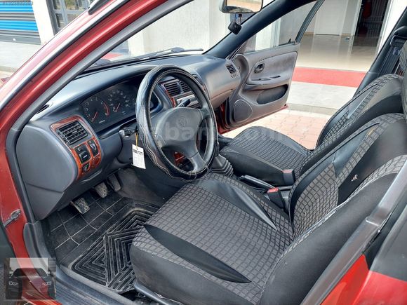 93 TOYOTA COROLLA 1.6 GL KLİMALI TEMİZ AİLE ARACI