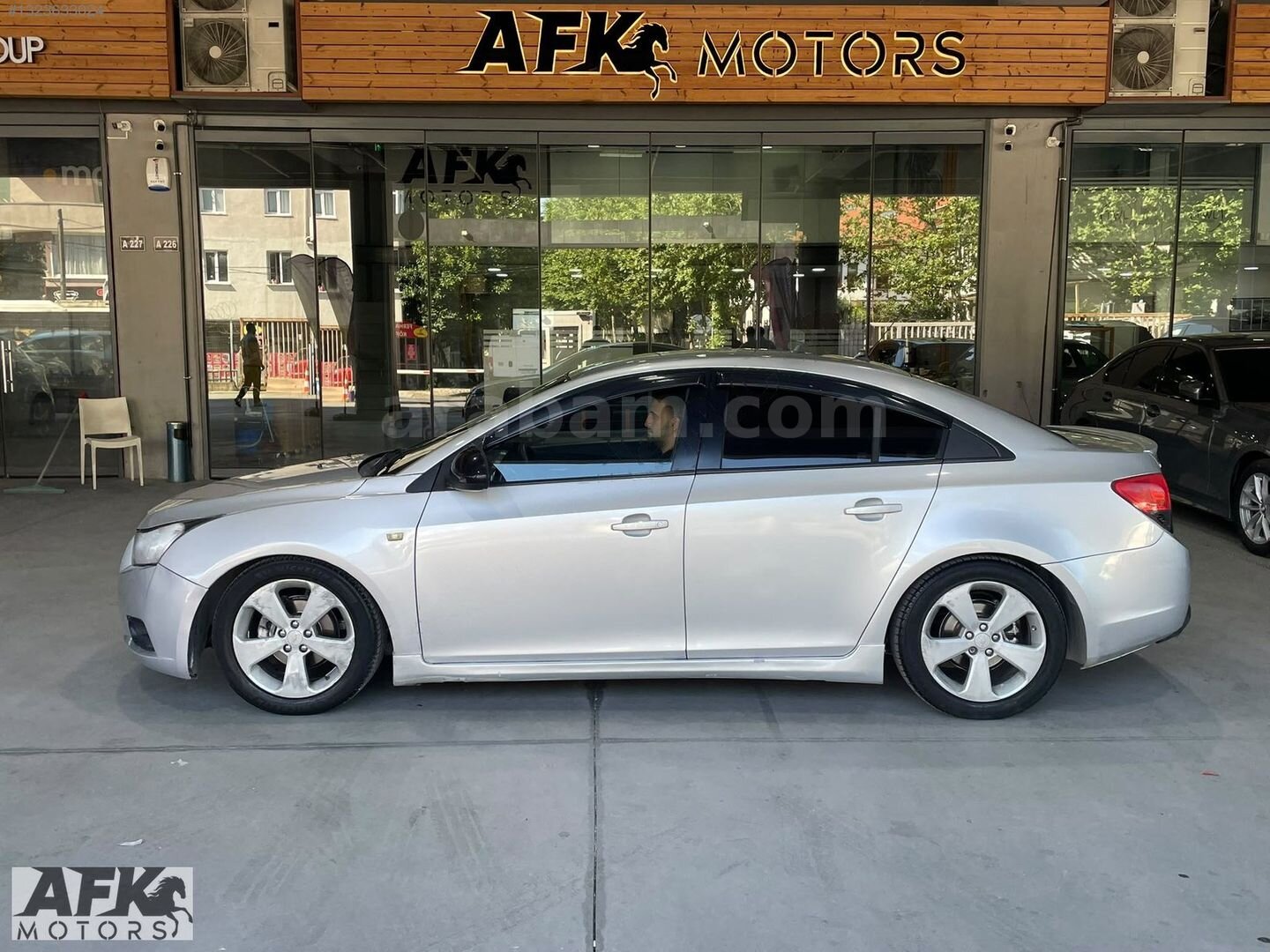 Galeriden Chevrolet Cruze 1.6 WTCC Edition 2012 Model İstanbul 197.000 km Gri 5