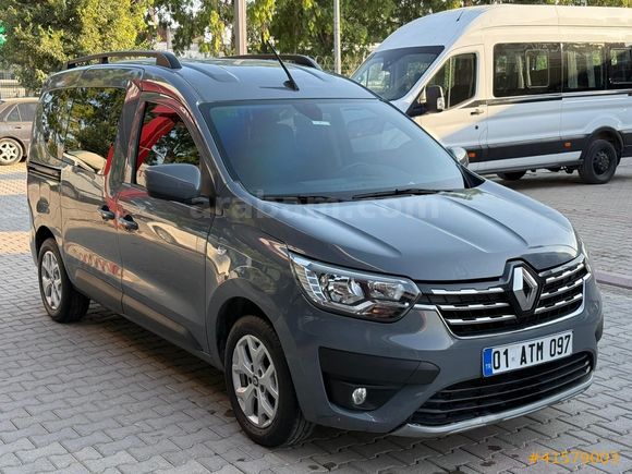 2023 RENAULT EXPRESS ist dan kapora alınıdı