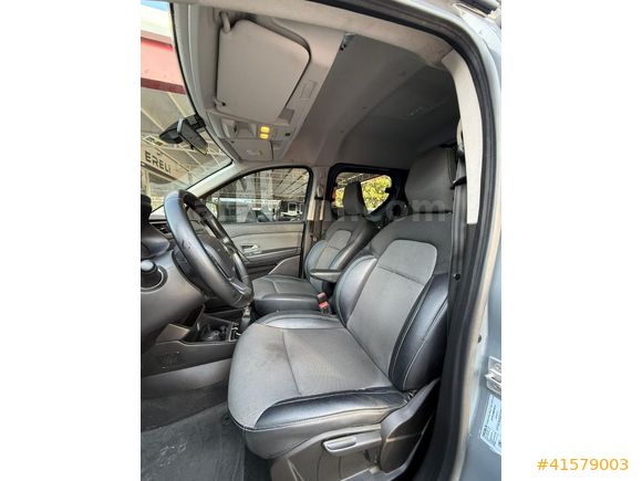 2023 RENAULT EXPRESS 1.5 parça boya ilk el den